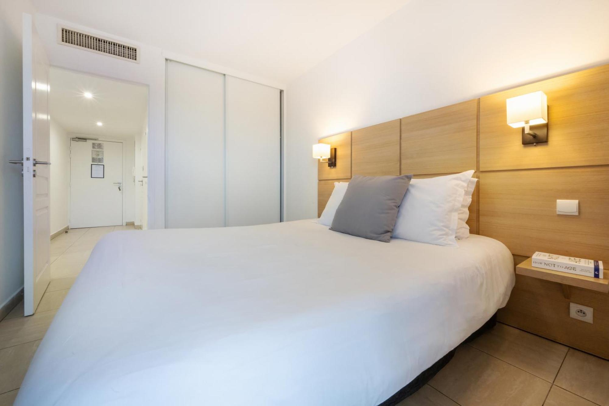 Nemea Appart Hotel Le Lido Cagnes Sur Mer Dış mekan fotoğraf