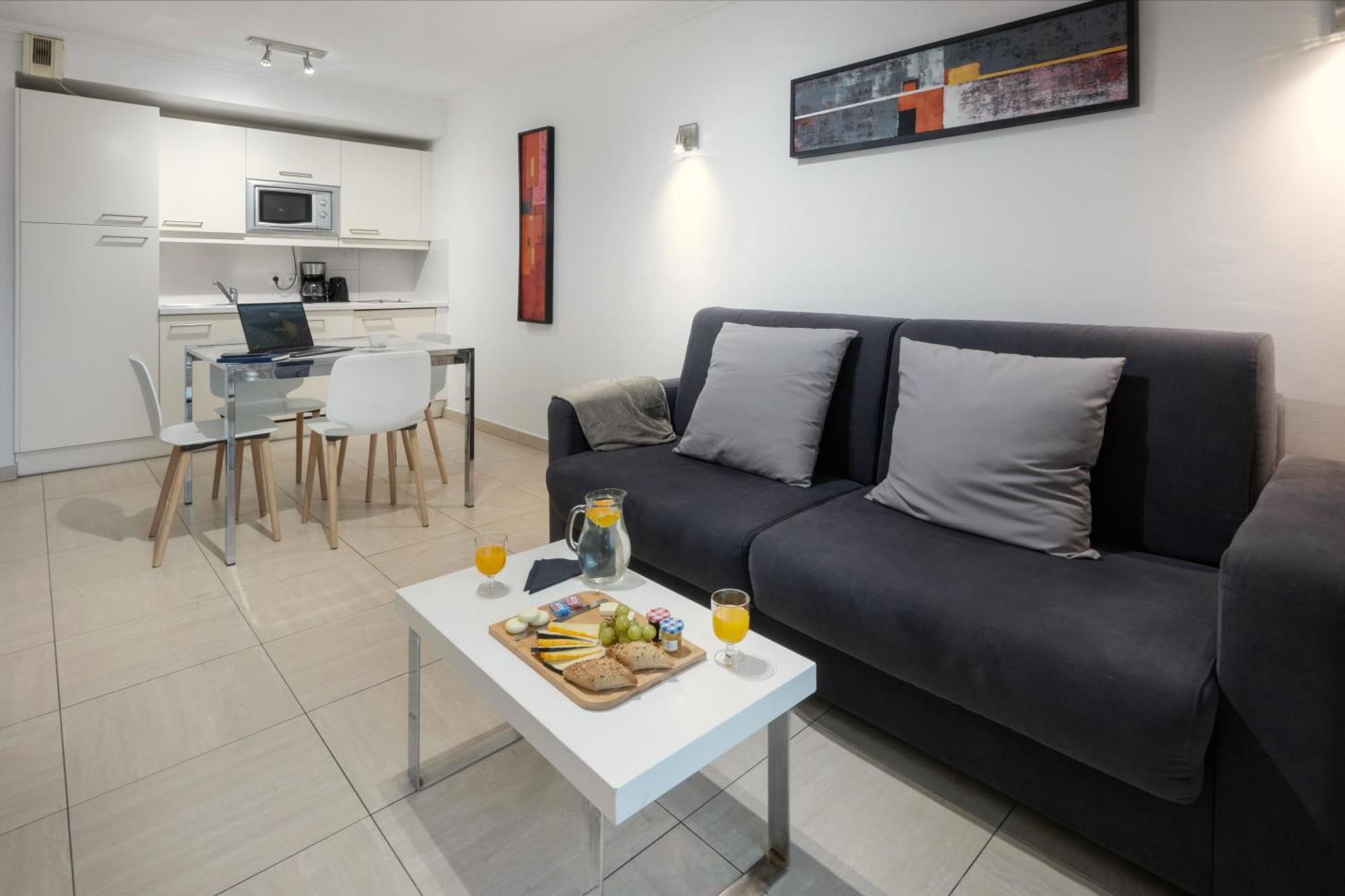 Nemea Appart Hotel Le Lido Cagnes Sur Mer Dış mekan fotoğraf