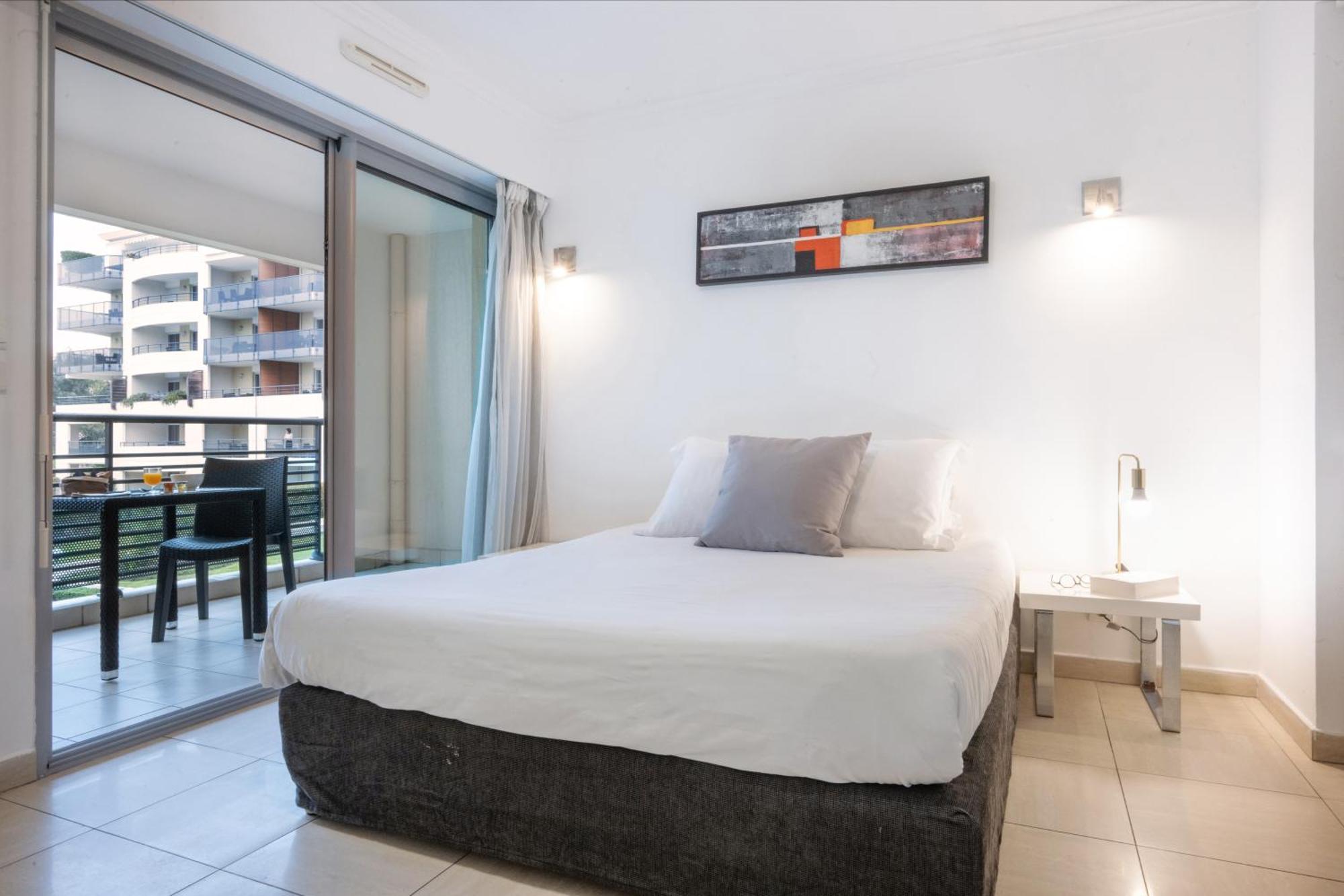 Nemea Appart Hotel Le Lido Cagnes Sur Mer Dış mekan fotoğraf